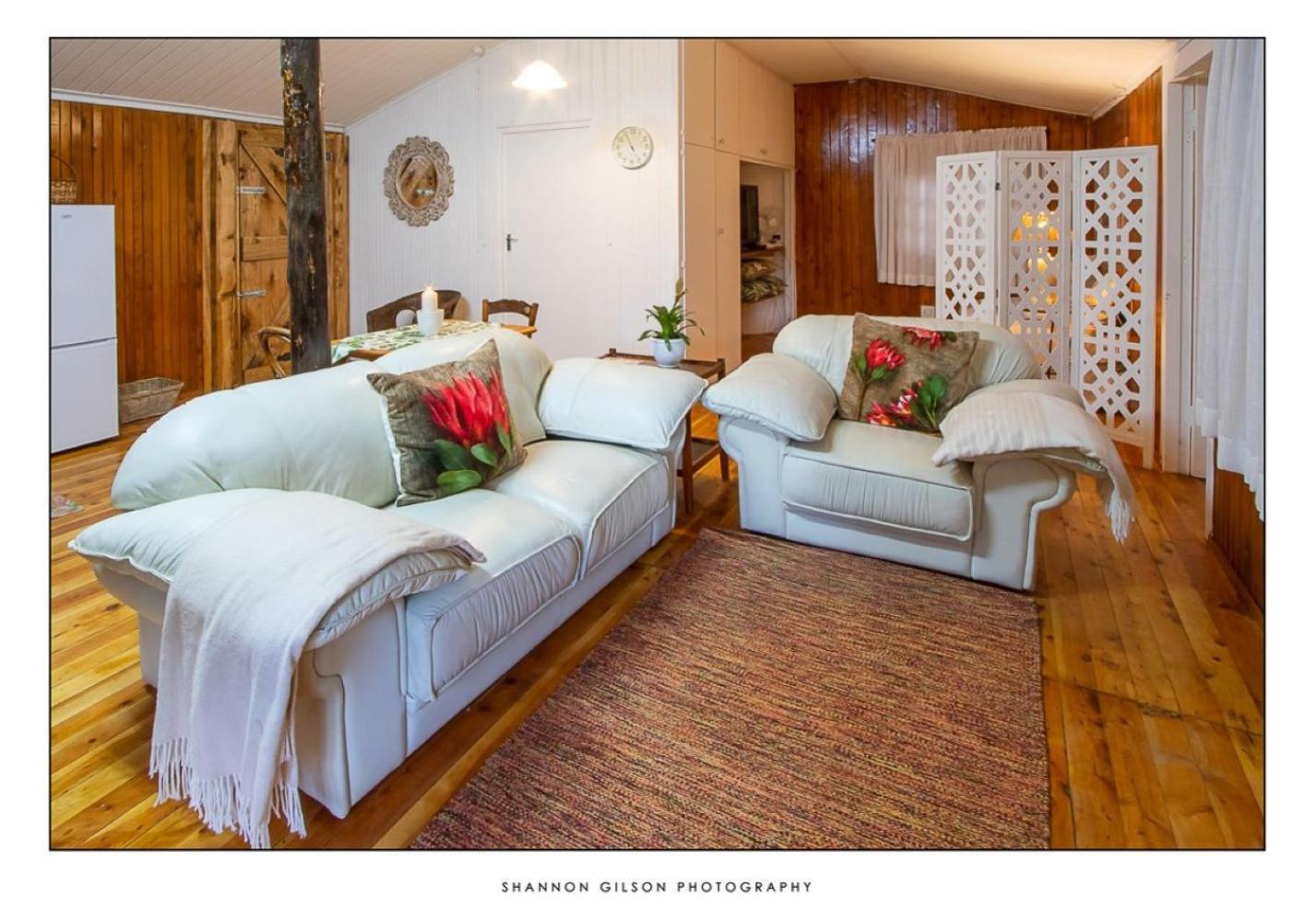Stunning Cosy Cottages Close To Sanipass Mountains With Wifi And Dstv ไฮม์วิลล์ ภายนอก รูปภาพ